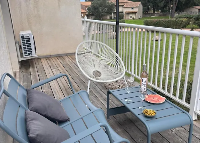 Eden Cala Rossa 3 Et Grande Terrasse Dans Hoteliere Fiori Di Cala Rossa A Lecci, Avec Grande Piscine Chauffee Апартаменты *
